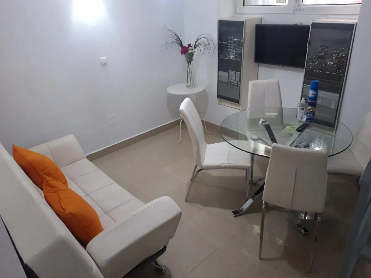 Apartamentos Marques De La Merced Μάλαγα 0*,