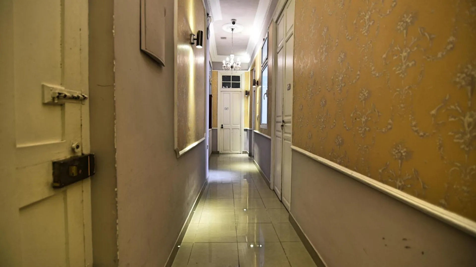 Apartamentos Marques De La Merced Μάλαγα 0*,